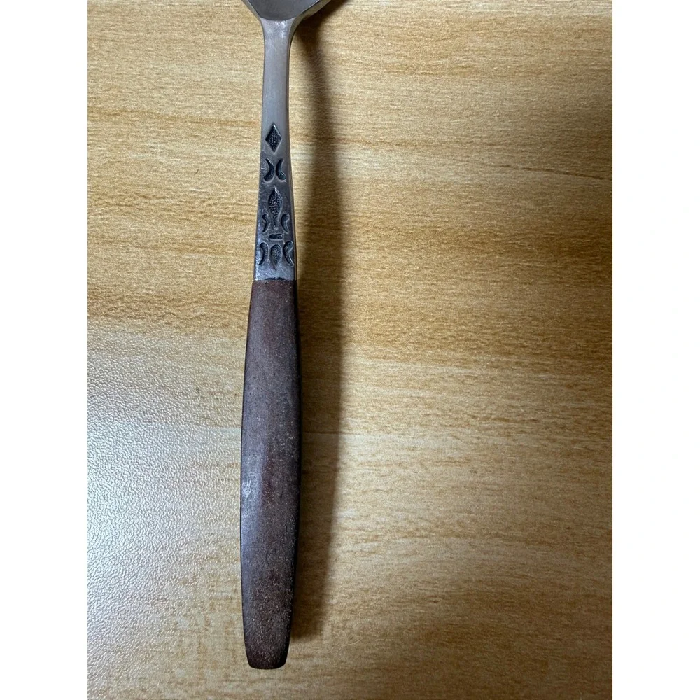 Vintage Grand Prix Stainless Steel Brown Wood Handle MCM Teaspoon Spoon Silver‎